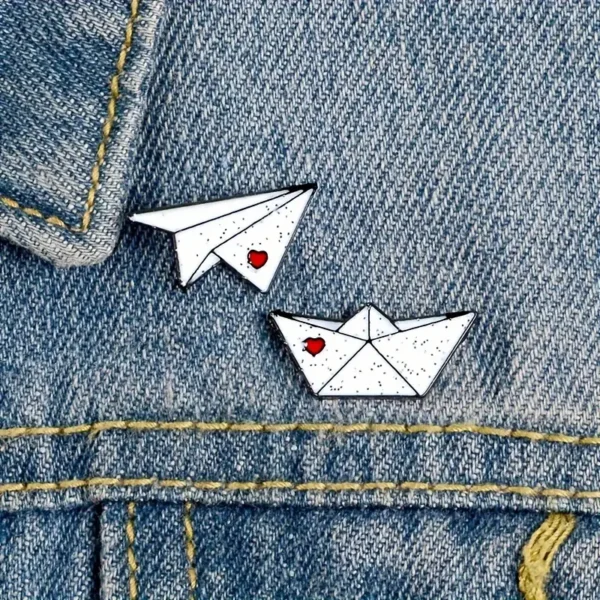 papierova lodka pin
